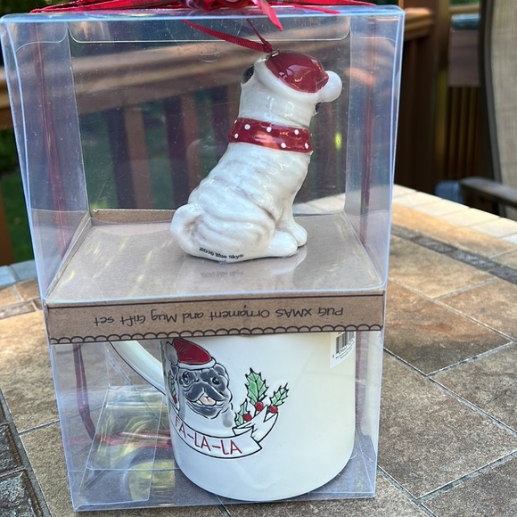 New 2020 Blue Sky pug Christmas ornament paired with FA-LA-LA Mug. Gift boxed - Picture 5 of 8